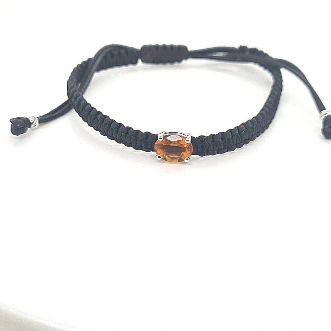 14kt White Gold 1.15ctw Gold Bracelet: One 14k white gold bracelet, set with natural stone. Jewelry Weight: 2.38Grs Total Diamonds Weight: 1.15Cts Main Stones Description: Quantity: 1 Cut and shape: Oval Carats Weight: 1.15 Color: Brownish