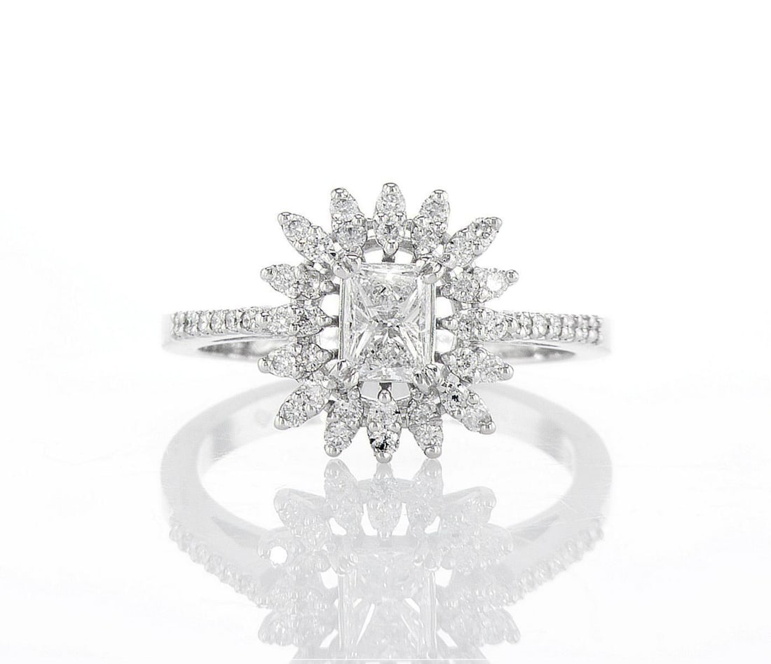 14kt White Gold 0.89ctw Diamond Ring (1 of 2)