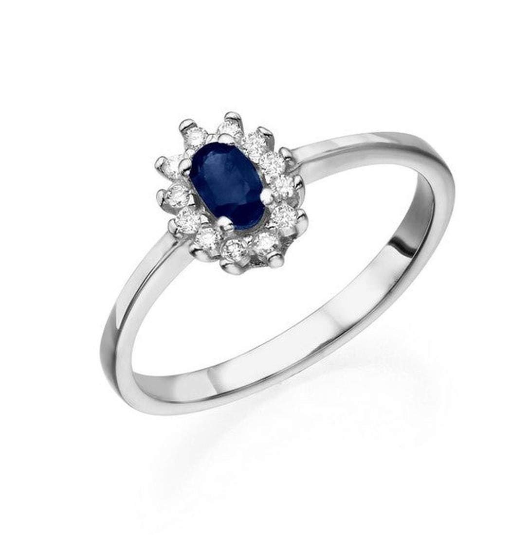 14kt White Gold 0.35ctw Diamond Ring: One 14k white gold ring, set with natural diamond. Jewelry Weight: 2.2Grs Total Diamonds Weight: 0.35Cts Main Stones Description: Quantity: 1 Cut and shape: Oval Carats Weight: 0.35 Color: Sapphire Si
