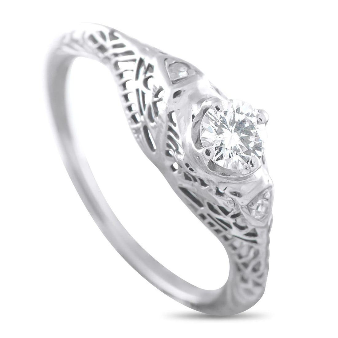 ANTIQUE 18K WHITE GOLD 0.25CT DIAMOND RING: Featuring an intricate 18K White Gold setting, this antique ring exudes Art Deco elegance. Exquisite and endlessly charming, Diamonds with a total weight of 0.25 carats provide the perfect amount of s