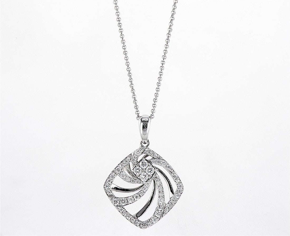 18kt White Gold 0.47ctw Diamond Pendant (1 of 2)