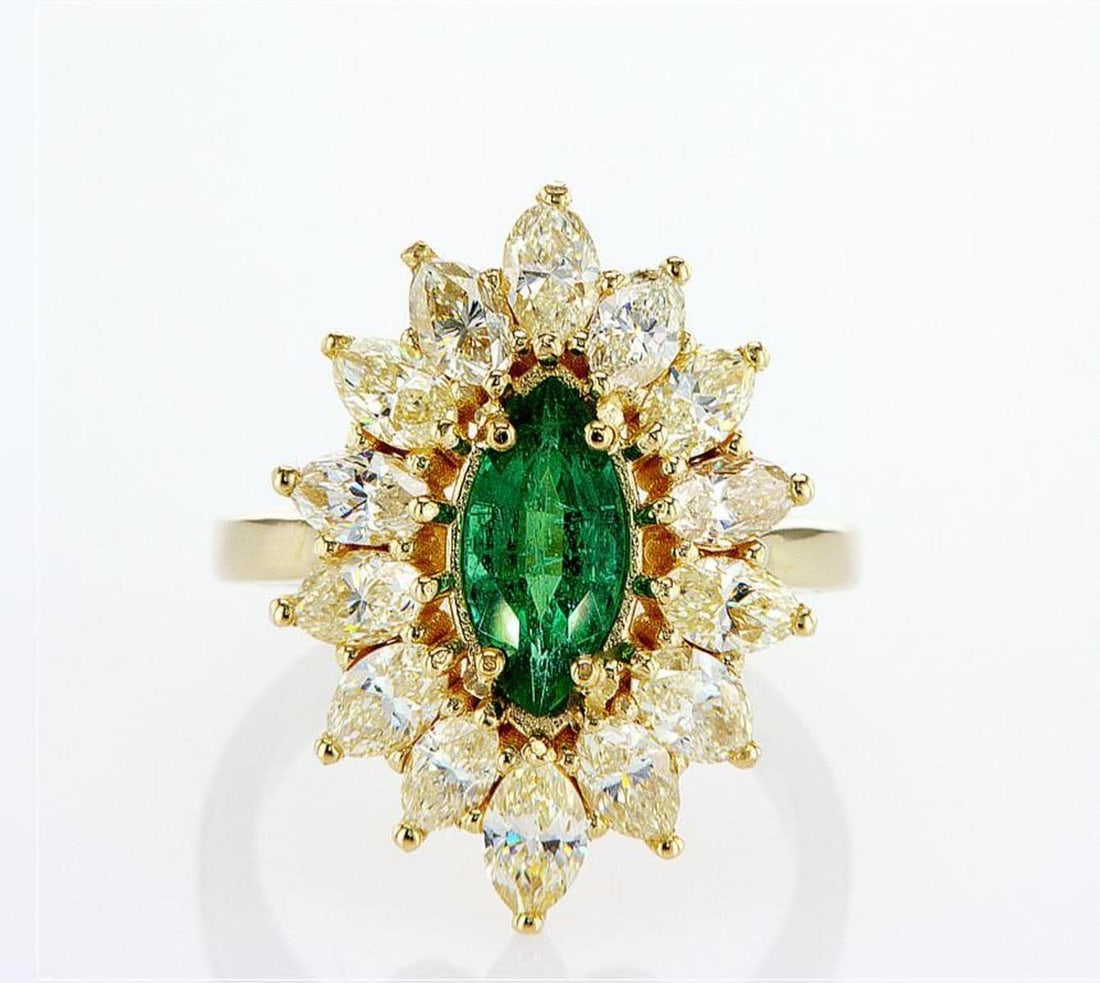 14kt Yellow Gold 3.71ctw Diamond Ring: Jewelry Description Description: One 14k yellow gold ring, set with natural diamonds. Jewelry Weight: 6.93 Grs Total Diamonds Weight: 3.71 Cts Precious Metal: 14kt Yellow Gold Certificate Number: DSL-