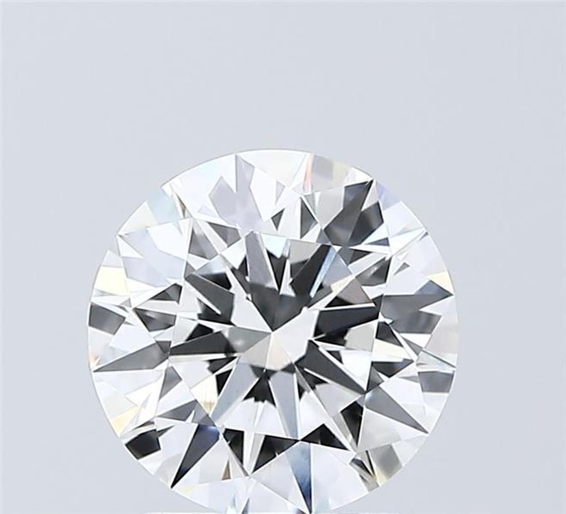 Lab Grown 2.03 ct, Color E/VVS2 IGI Graded Diamond: Lab/Natural Diamond: Lab Carat Weight: 2.03 Color Grade: E Clarity Grade: VVS2 Model: Round Fluorescence: N Polish: EXCELLENT Symmetry: EXCELLENT Depth: 62.3 Table: 58 Cut Grade: IDEAL Size: 8.05-8.11