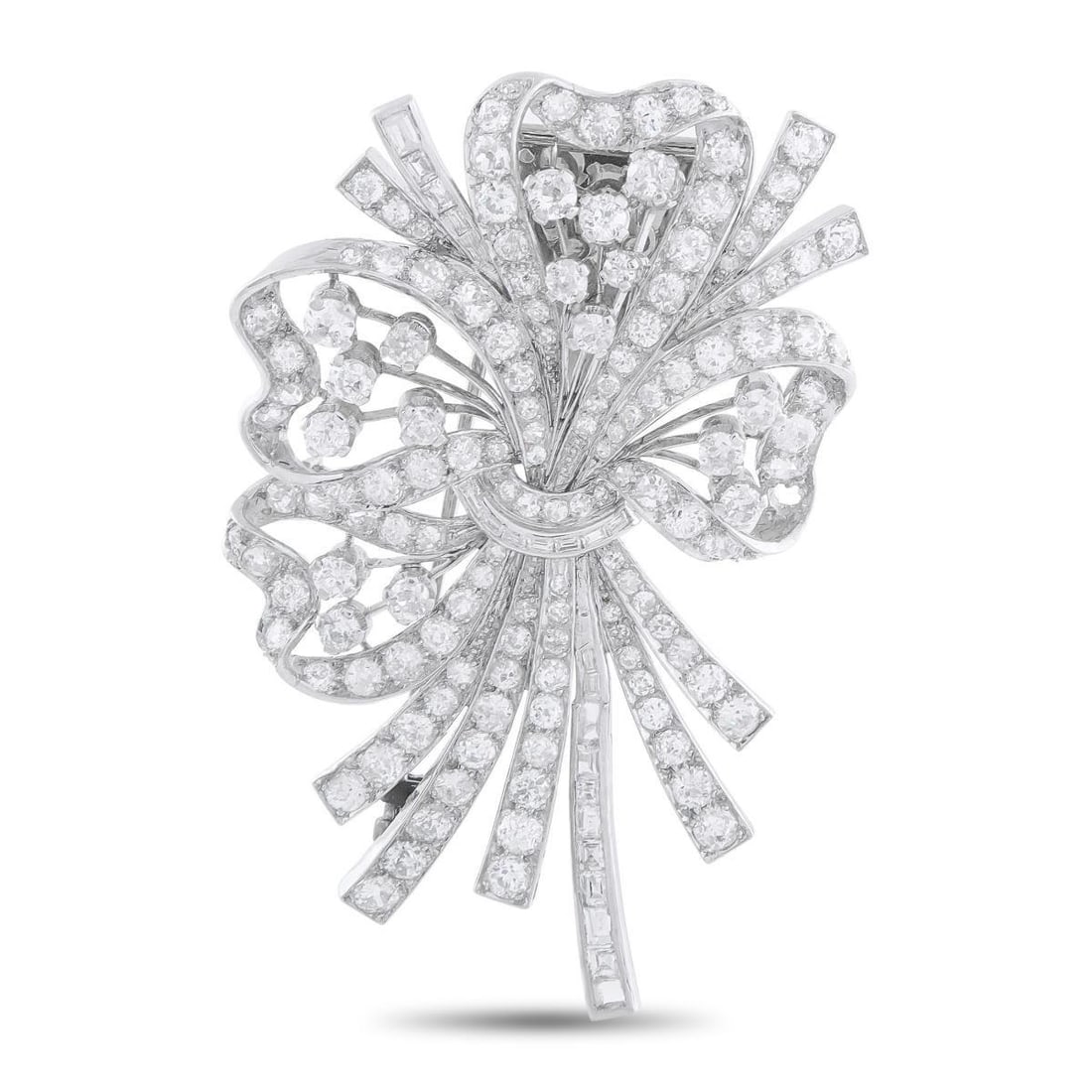 PLATINUM 5.50CT DIAMOND BROOCH (1 of 3)