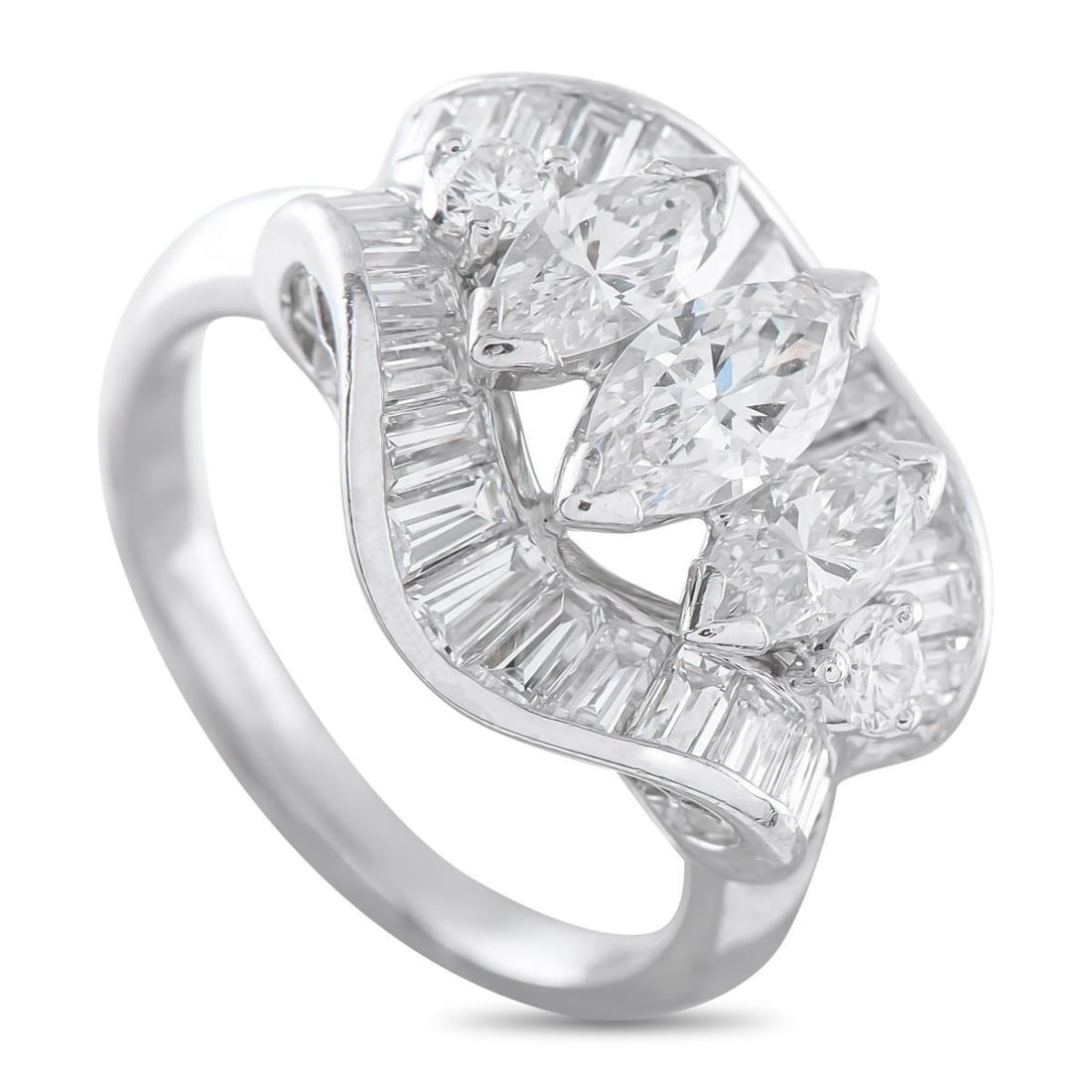 PLATINUM 2.50CT DIAMOND RING: A curved Platinum setting adds movement and elegance to this luxury ring. Impeccably crafted, Diamonds with a total weight of 2.50 carats make it come alive every time it catches the light. This sophi