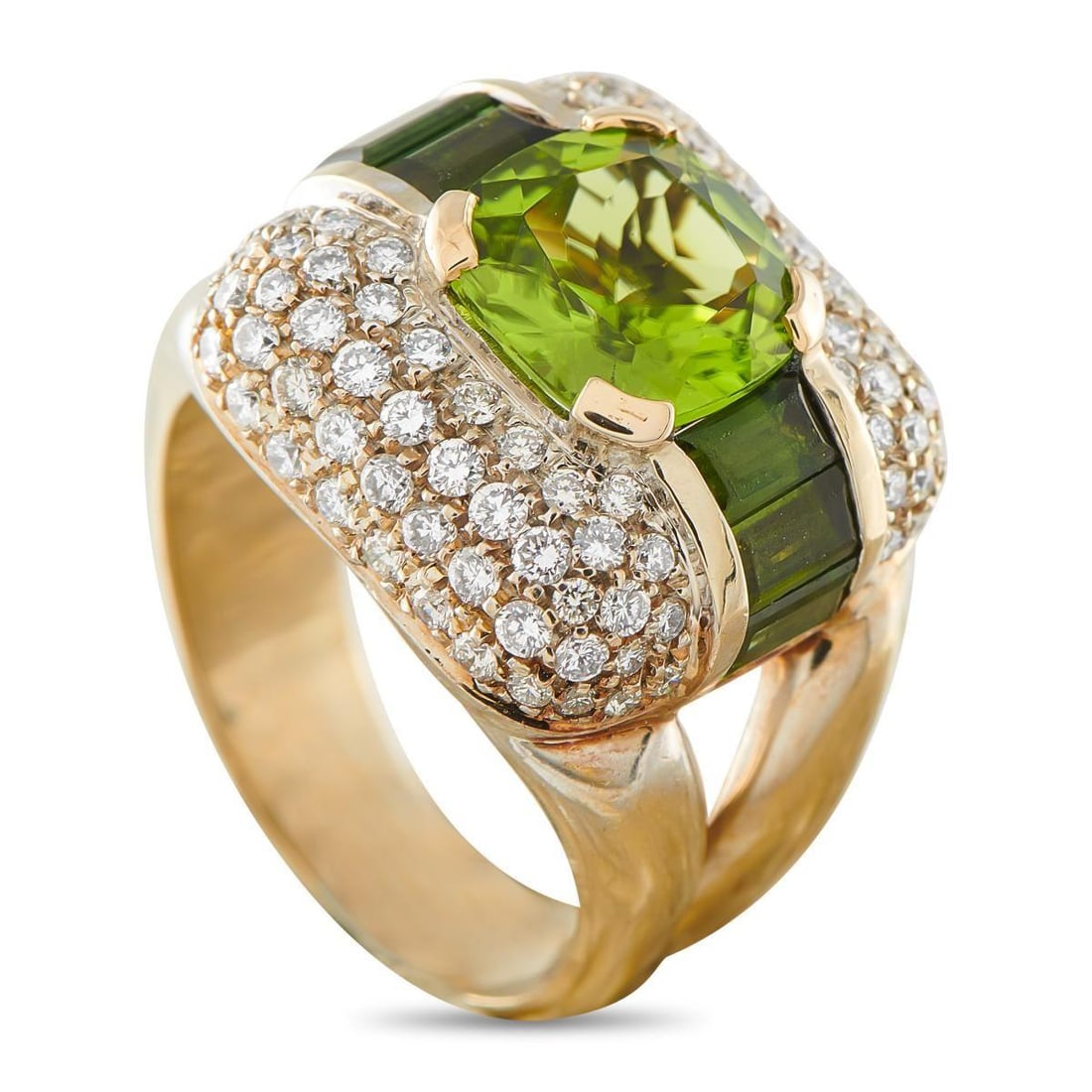 18K WHITE GOLD 1.50CT DIAMOND AND PERIDOT RING: This luxury ring is instantly captivating. Peridot gemstones with a total weight of 2.30 carats make a statement at the center of the design, while inset Diamonds totaling 1.50 carats ensure it sparkl