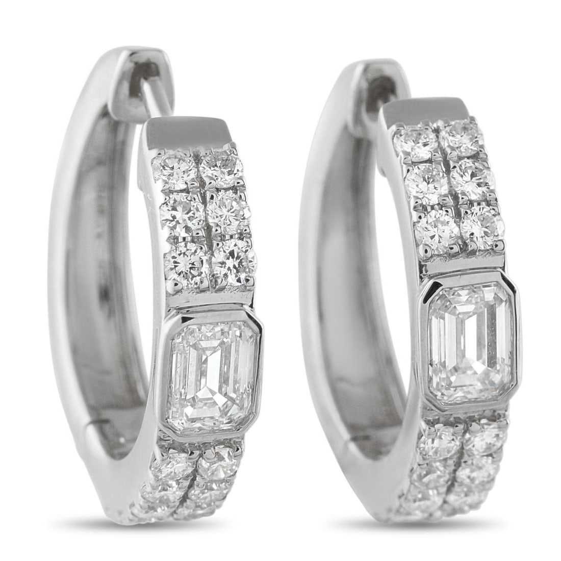 18K WHITE GOLD 1.60CT DIAMOND HUGGIE HOOP EARRINGS (1 of 4)