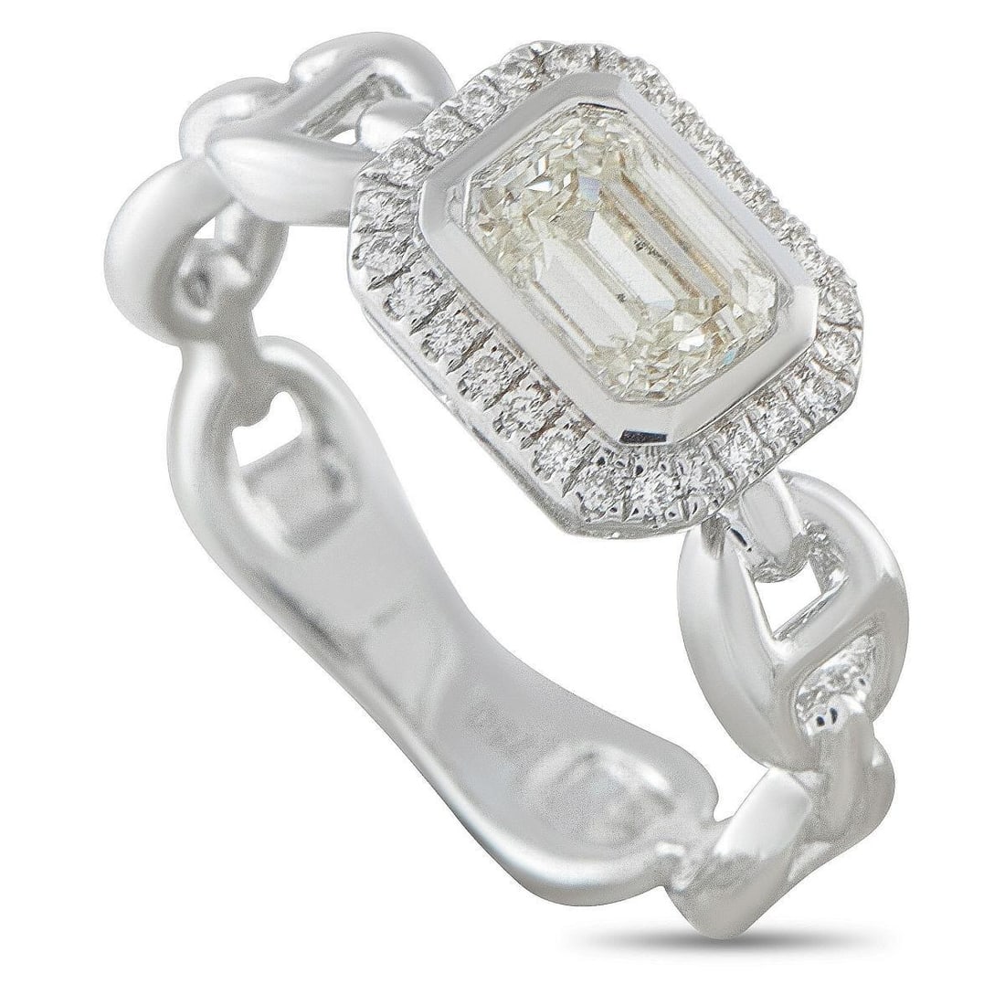 18K WHITE GOLD 1.15CT DIAMOND RING: Anchor chain motifs within the 18K White Gold setting add a touch of luxury to this exquisite ring. A 1.03 carat Diamond center stone provides obvious elegance, while additional Diamond accents totali