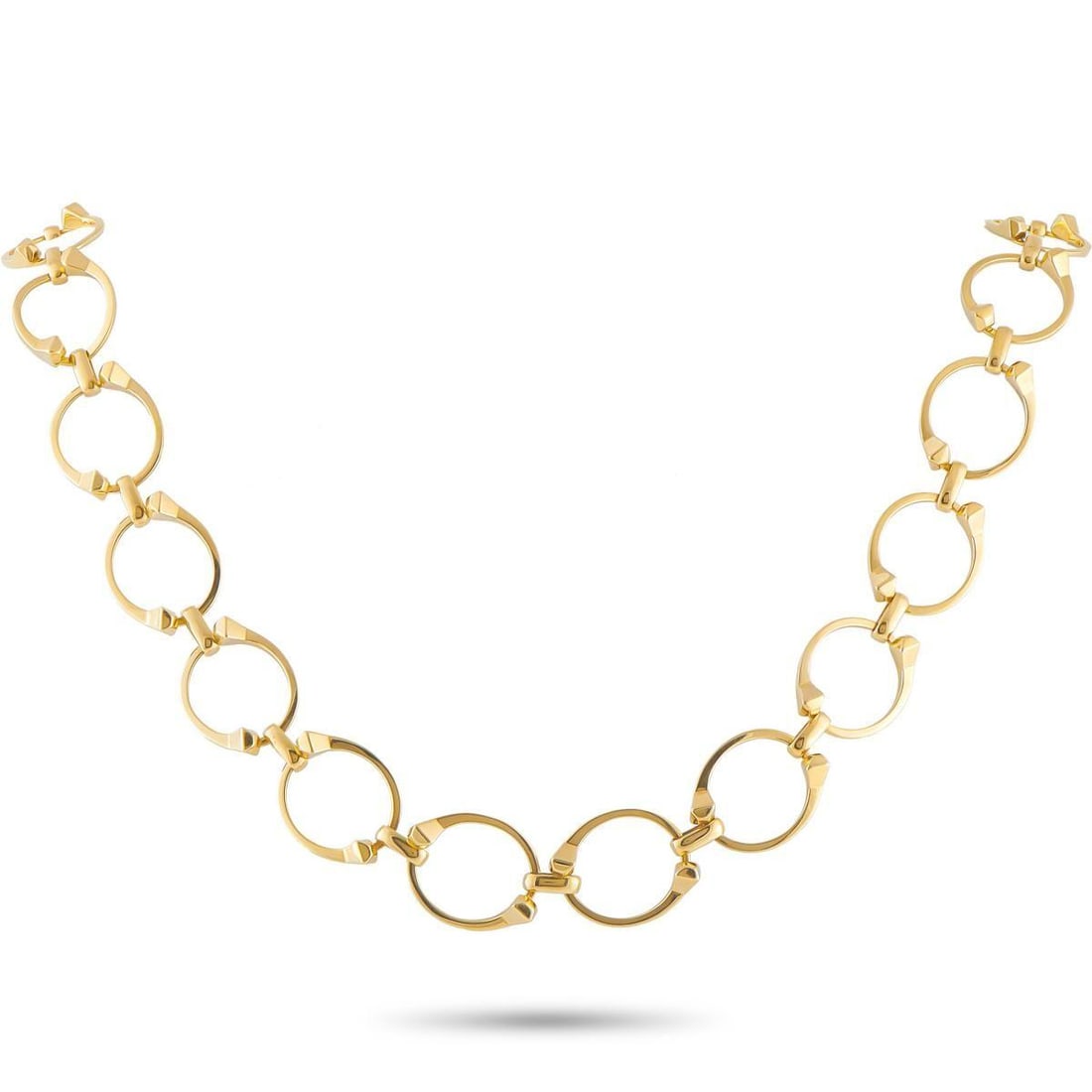 GUCCI 18K YELLOW GOLD NECKLACE: This striking Gucci necklace is stylish in its simplicity. On this exquisite piece, 18K Yellow Gold links are beautifully combined and harmoniously balanced. It measures 28 long and includes secure cl
