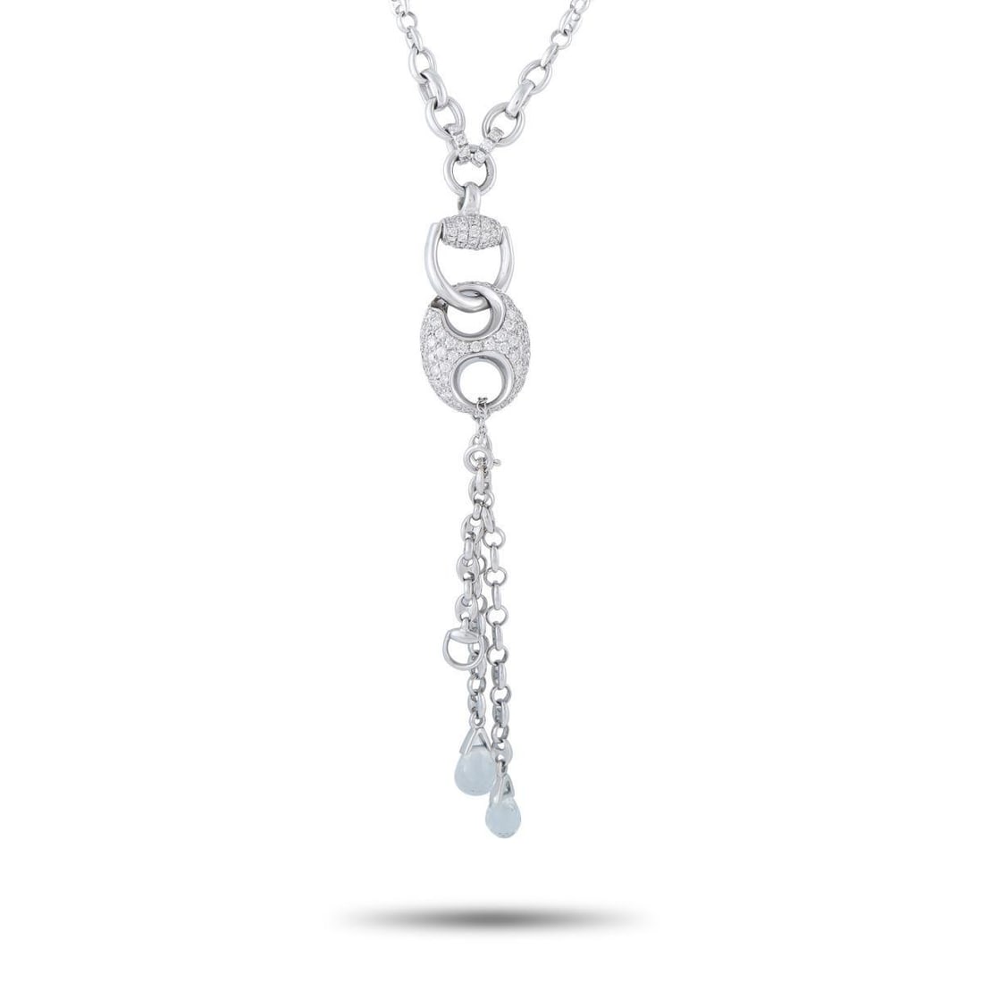 GUCCI HORSEBIT 18K WHITE GOLD 1.50CT DIAMOND NECKLACE: This Gucci Horsebit necklace showcases the brands most iconic motif in a fresh, contemporary design. Crafted from 18K White Gold, Diamonds with a total weight of 1.50 carats allow the hanging pendant 