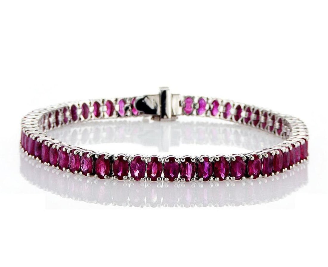 14kt White Gold 12.63ctw Gold Bracelet: Jewelry Description Description: One 14k white gold bracelet, set with rubys. Jewelry Weight: 16.6 Grs Total Diamonds Weight: 12.63 Cts Precious Metal: 14kt White Gold Certificate Number: DSL- 4440245
