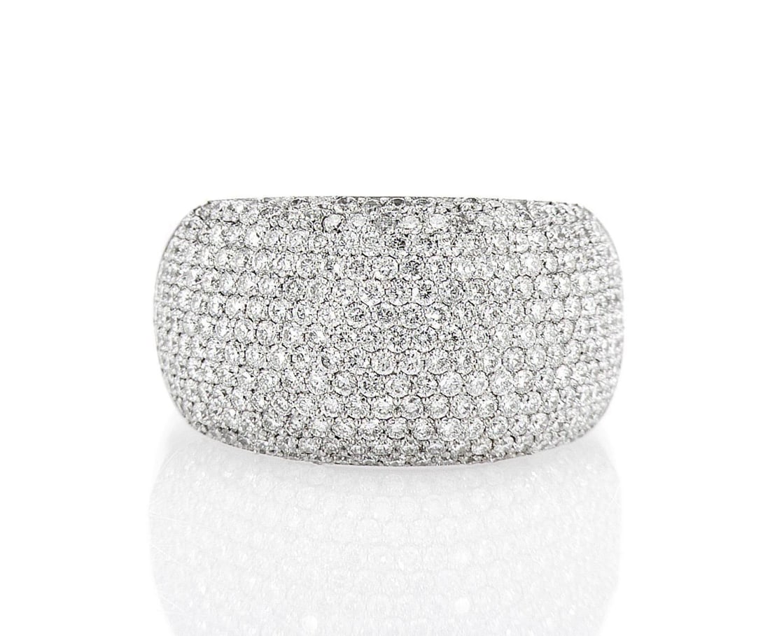 14kt White Gold 2.92ctw Diamond Ring: One 14k white gold ring, set with natural diamond. Jewelry Weight: 8.47Grs Total Diamonds Weight: 2.92Cts Main Stones Description: Quantity: 293 Cut and shape: Round Brilliant Carats Weight: 2.92 Clar