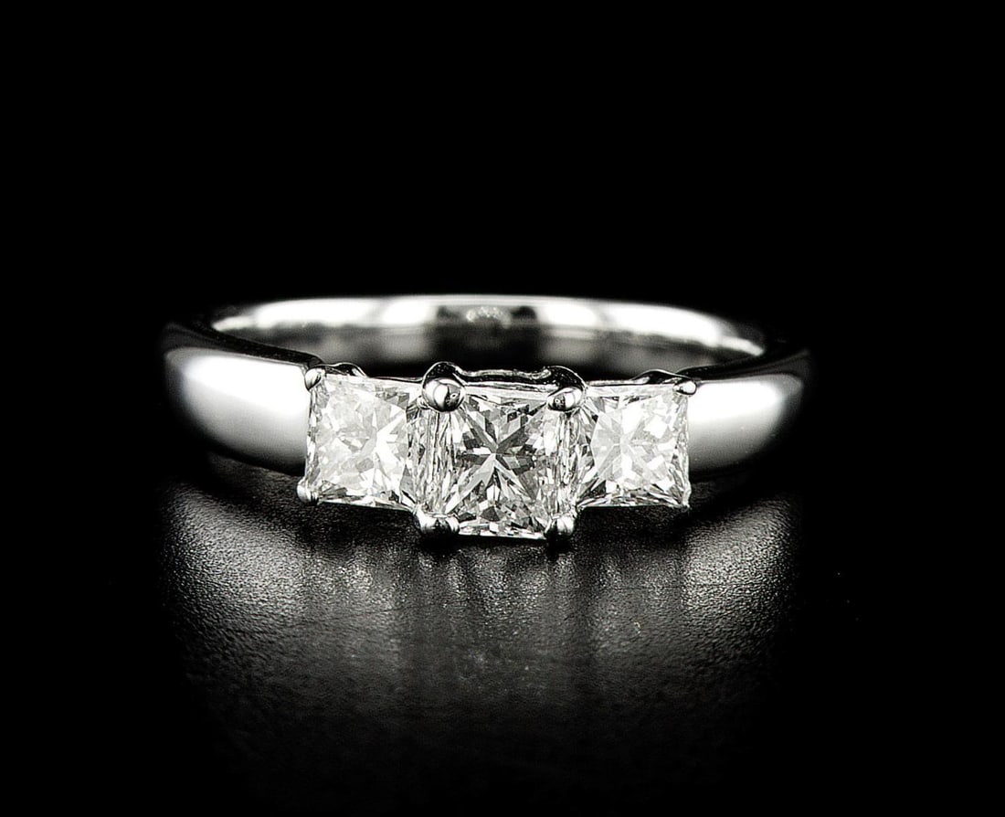 18kt White Gold 1.25ctw Diamond Ring (1 of 2)