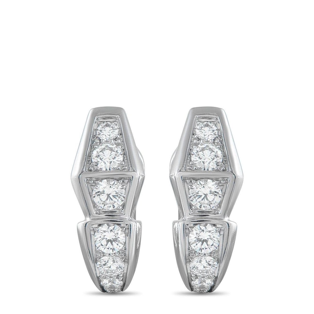 BVLGARI SERPENTI 18K WHITE GOLD 1.52CT DIAMOND EARRINGS: An abstract snakes head design makes these Bvlgari Serpenti earrings instantly alluring. Set in 18K White Gold, these iconic earrings shine brightly thanks to inset Diamonds with a total weight of 1.5