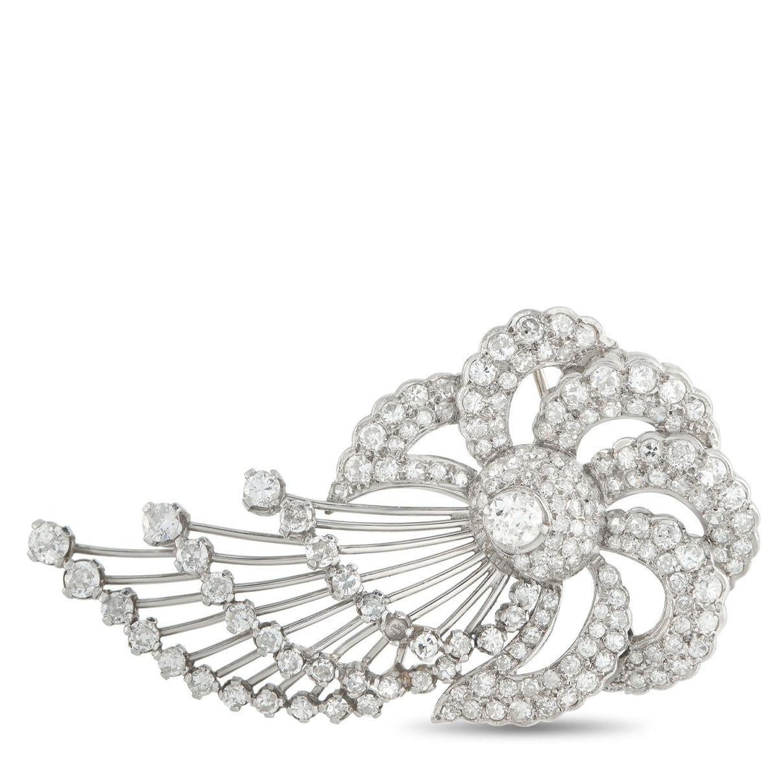 PLATINUM 5.0CT DIAMOND BROOCH: Exquisite details make this luxury brooch impossible to ignore. Diamonds with a total weight of 5.0 carats allow it to effortlessly emanate light, while intricate Platinum metalwork exudes vintage ele