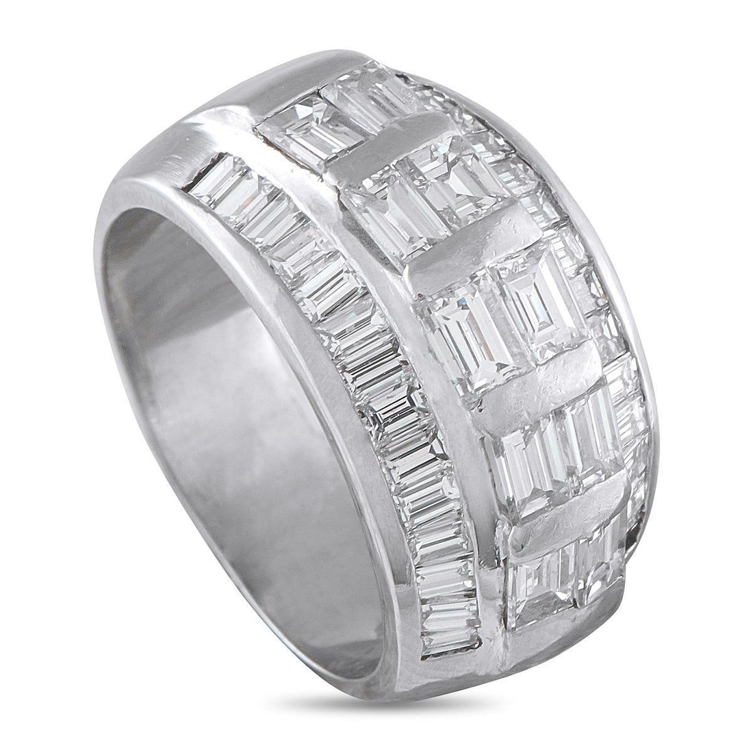 PLATINUM 3.0CT DIAMOND RING: Step cut Diamonds totaling 3.0 carats cover the top of this breathtaking ring. The domed Platinum setting adds even more elegance to the eye-catching design. It features a 7mm wide band and a 4mm top 