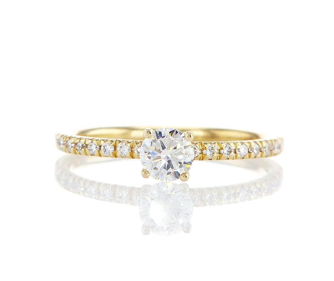 14K Yellow Gold 0.87ctw Ring: Jewelry Description Description: Lab Grown Diamond Ring, 14K Yellow Gold Jewelry Weight: 1.88 Grs Total Diamonds Weight: 0.87 Cts Precious Metal: 14K Yellow Gold Certificate Number: DSL- 4440974941 Ap