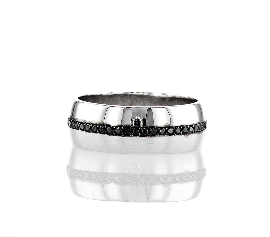 14kt White Gold 0.5ctw Diamond Ring: Jewelry Description Description: One 14k white gold ring, set with natural diamonds. Jewelry Weight: 7.92 Grs Total Diamonds Weight: 0.5 Cts Precious Metal: 14kt White Gold Certificate Number: DSL- 44