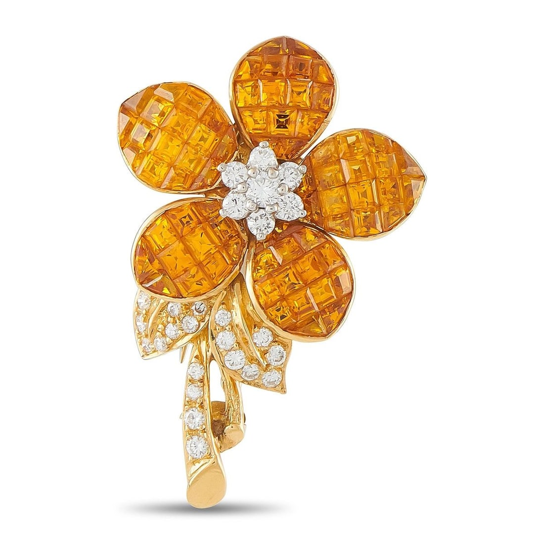 18K YELLOW GOLD 0.32CT DIAMOND AND SAPPHIRE FLOWER BROOCH: A radiant flower brooch in 18K yellow gold, featuring four petals each invisibly set with vivid yellow sapphires totaling 5.0 ct, with a central cluster of round brilliant diamonds totaling 0.32 ct an