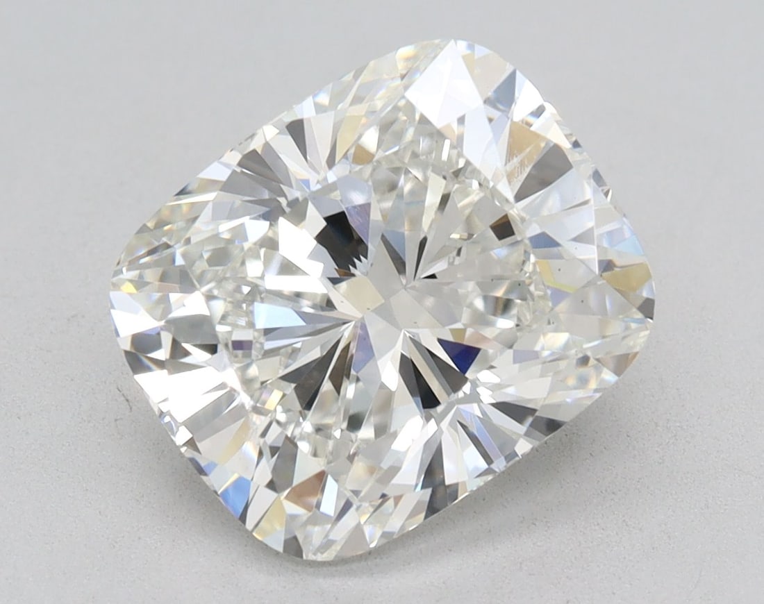 Lab Grown 3.54 ct, Color F/VS1 IGI Graded Diamond: Lab/Natural Diamond: Lab Carat Weight: 3.54 Color Grade: F Clarity Grade: VS1 Model: Cushion Modified Brilliant Fluorescence: NONE Polish: Ex Symmetry: Ex Depth: 68 Table: 66 Size: 10.67-7.74*5.26 Cer