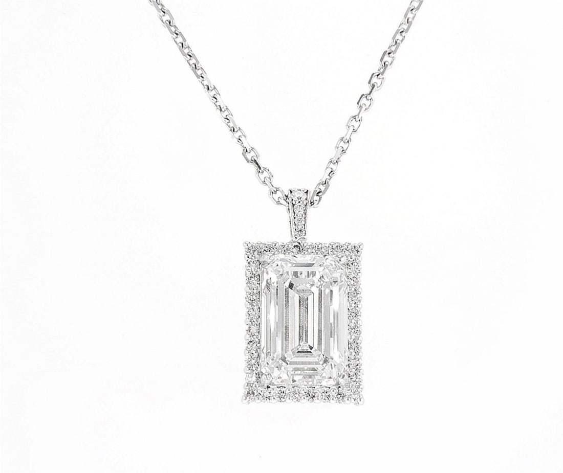 14K White Gold 5.01ctw Pendant (1 of 2)