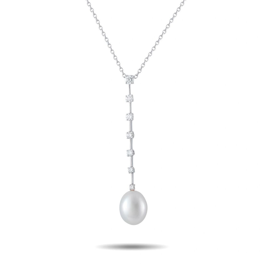 ASSAEL 18K WHITE GOLD 0.71CT DIAMOND PEARL DROP NECKLACE: This Assael necklace is set in 18K white gold and features a single 14.1 x 11.3mm cultured pearl suspended from a graduated line of round diamonds totaling approximately 0.71 carats. It hangs from a f