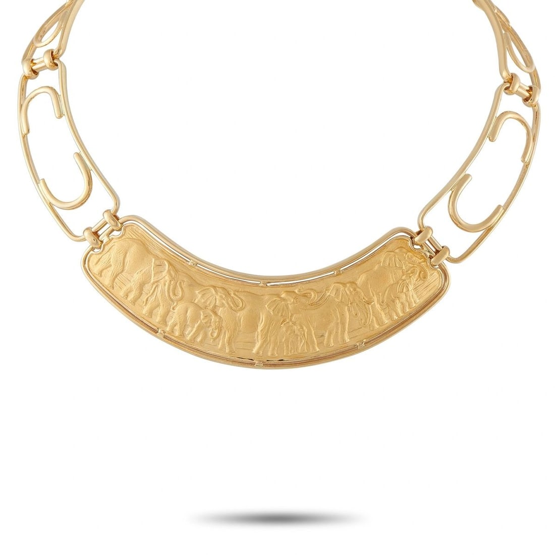 CARRERA Y CARRERA 18K YELLOW GOLD ELEPHANT NECKLACE: Intricate metalwork makes this Carrera Y Carrera necklace bold and incredibly impressive. At the center, elephant imagery adds additional style and sophistication to the overall design. This piece is 