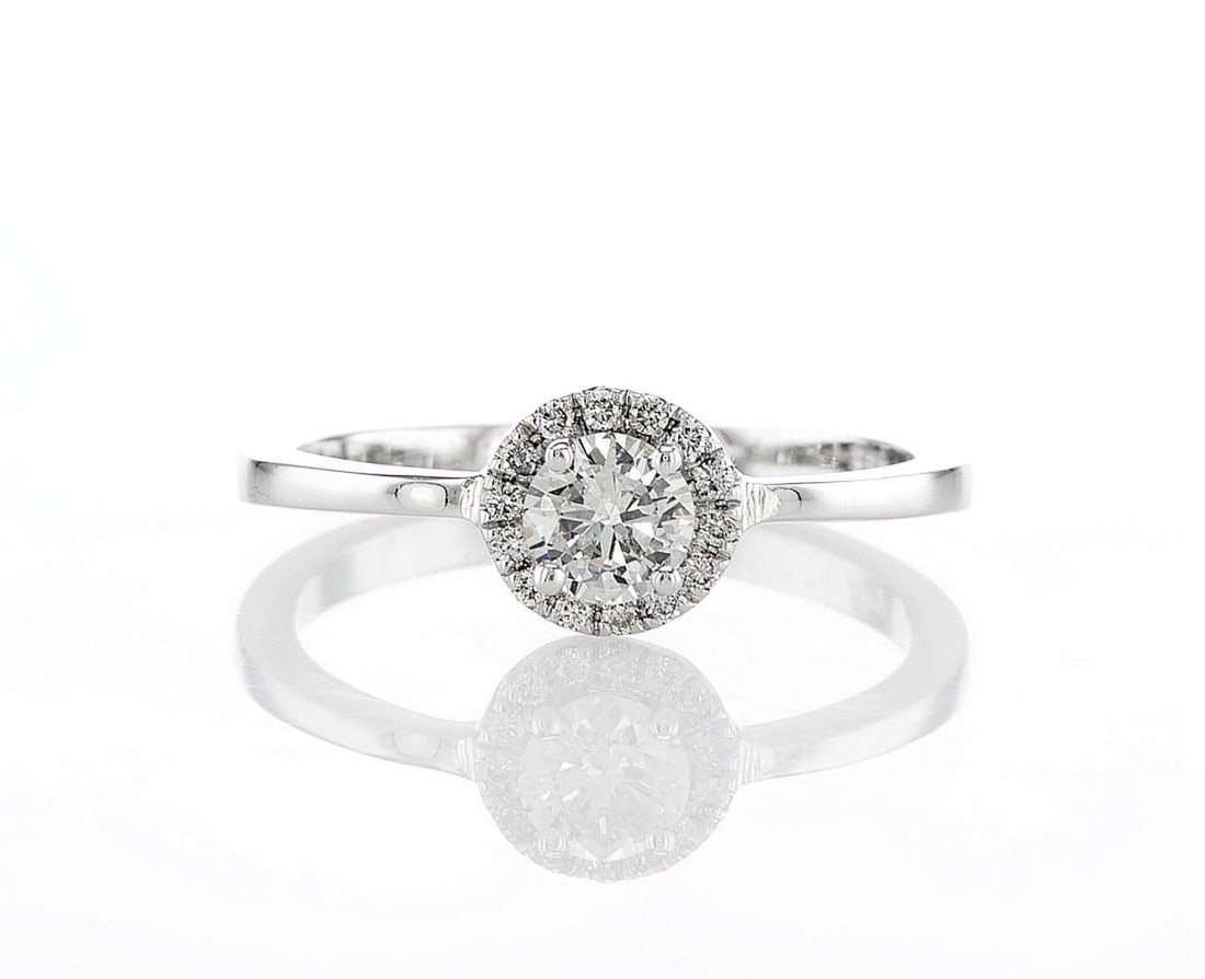 14kt White Gold 0.45ctw Diamond Ring: Jewelry Description Description: One 14k white gold ring, set with natural diamonds. Jewelry Weight: 1.93 Grs Total Diamonds Weight: 0.45 Cts Precious Metal: 14kt White Gold Certificate Number: DSL- 4