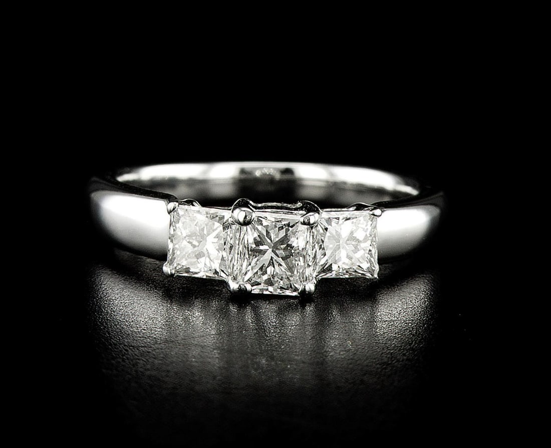 18kt White Gold 1.25ctw Diamond Ring (1 of 2)