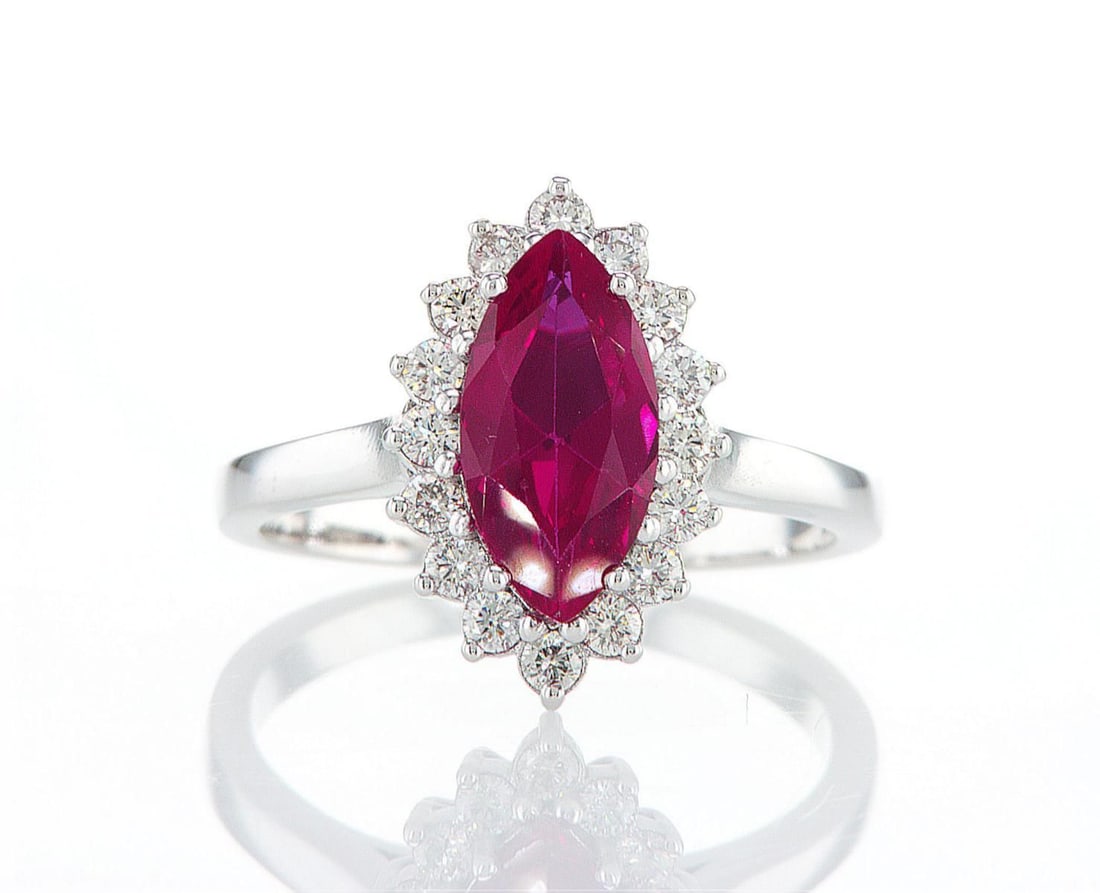 14kt White Gold 2.43ctw Diamond Ring: Jewelry Description Description: One 14k white gold ring, set with natural diamonds. Jewelry Weight: 4.22 Grs Total Diamonds Weight: 2.43 Cts Precious Metal: 14kt White Gold Certificate Number: DSL- 4