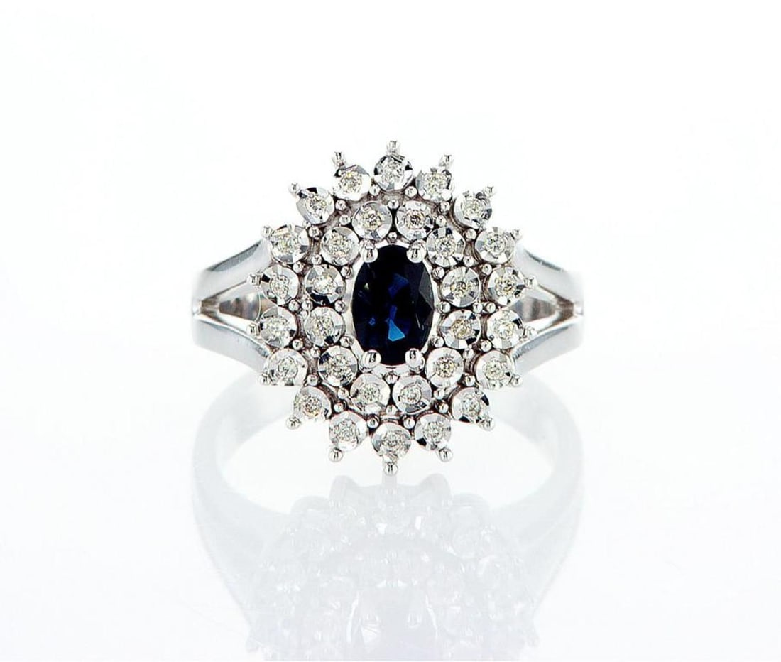 14kt White Gold 0.15ctw Diamond Ring: Jewelry Description Description: One 14k white gold ring, set with natural diamonds. Jewelry Weight: 5.71 Grs Total Diamonds Weight: 0.15 Cts Precious Metal: 14kt White Gold Certificate Number: DSL- 4