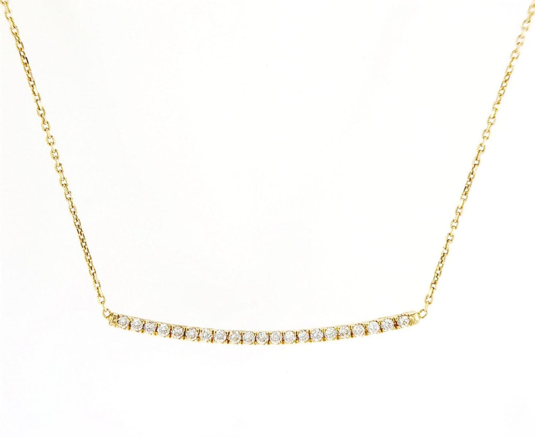 14K Yellow Gold 0.21ctw Pendant: Jewelry Description Description: Natural Diamond Pendant, 14K Yellow Gold Jewelry Weight: 2.23 Grs Total Diamonds Weight: 0.21 Cts Precious Metal: 14K Yellow Gold Certificate Number: DSL- 4450124020 A