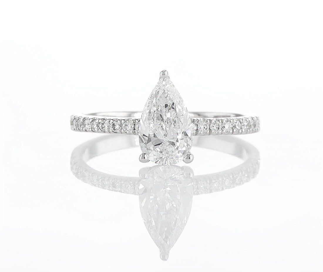 14K White Gold 1.21ctw Ring: Jewelry Description Description: Lab Grown Diamond Ring, 14K White Gold Jewelry Weight: 1.97 Grs Total Diamonds Weight: 1.21 Cts Precious Metal: 14K White Gold Certificate Number: DSL- 4450121926 Appr