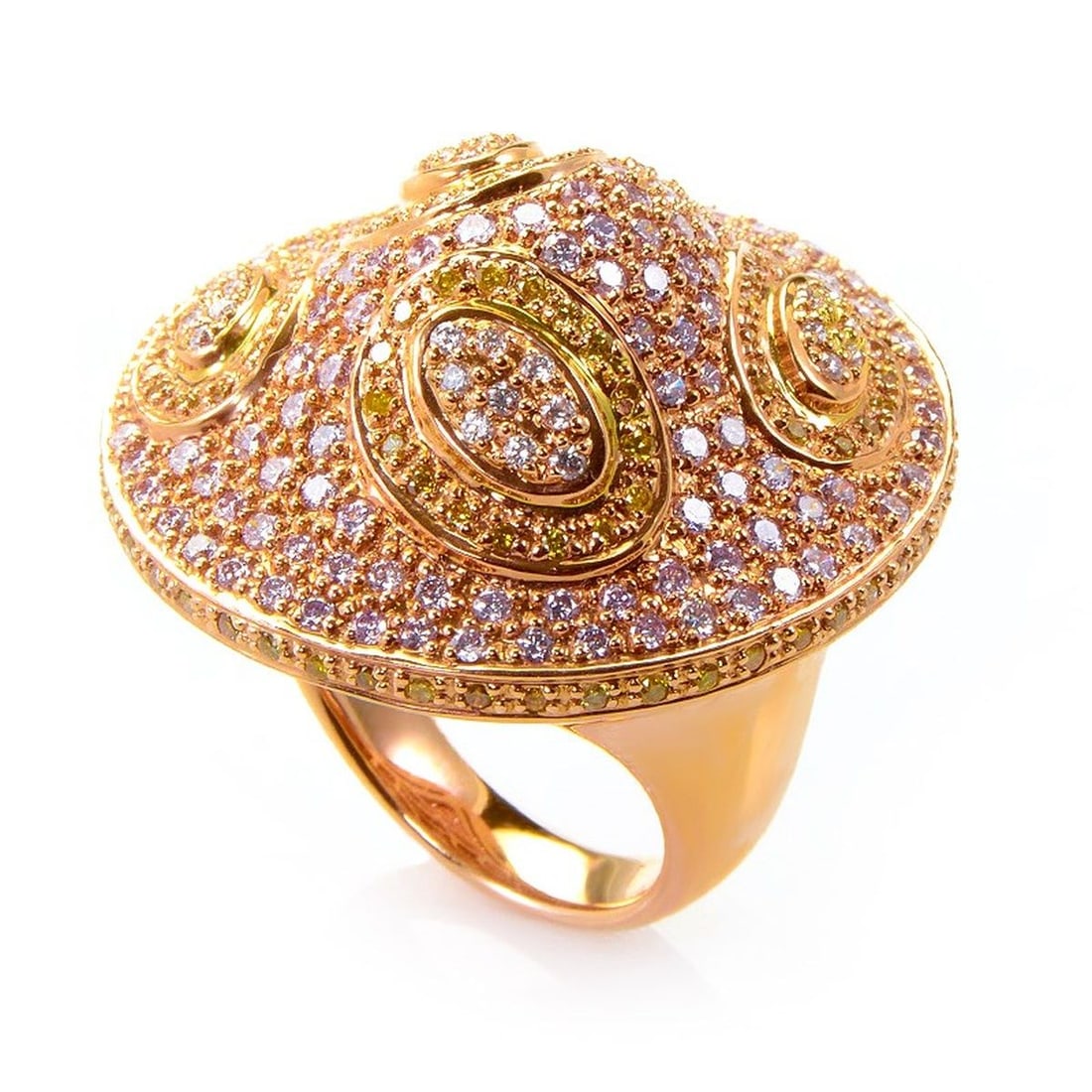 18K ROSE GOLD WHITE AND YELLOW DIAMOND RING: This ring is opulent and shines with diamonds. The setting is made of 18K rose gold and boasts a design that features ~3.40ct of white and yellow diamonds. Category: Ring Condition: Brand New Gender: 