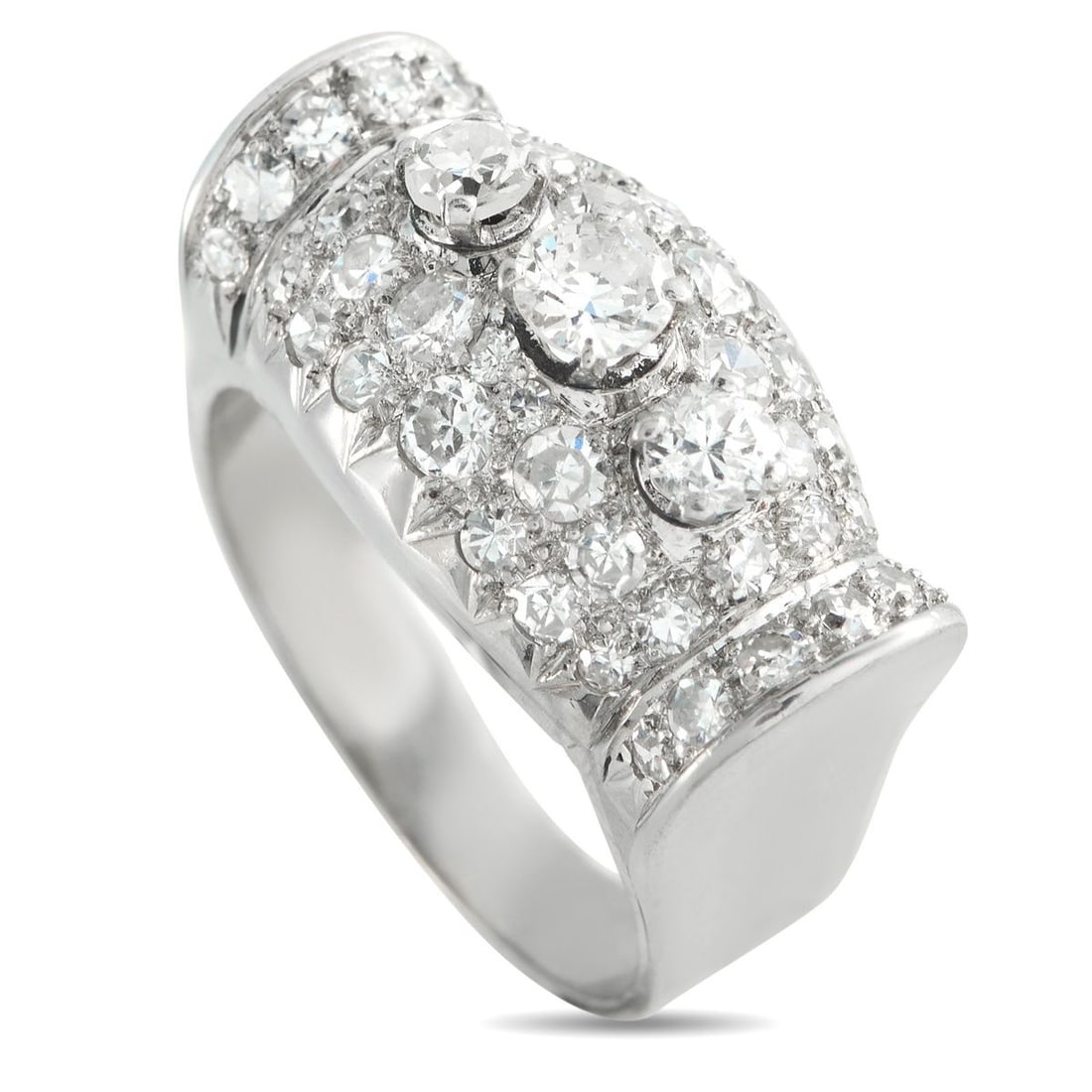 ANTIQUE 18K WHITE GOLD 1.58CT DIAMOND RING: A unique design maximizes sparkle on this exquisite antique ring. Set in 18K White Gold, Diamonds totaling 1.58 carats allow it to come alive every time it catches the light. A 5mm wide band and an 8m