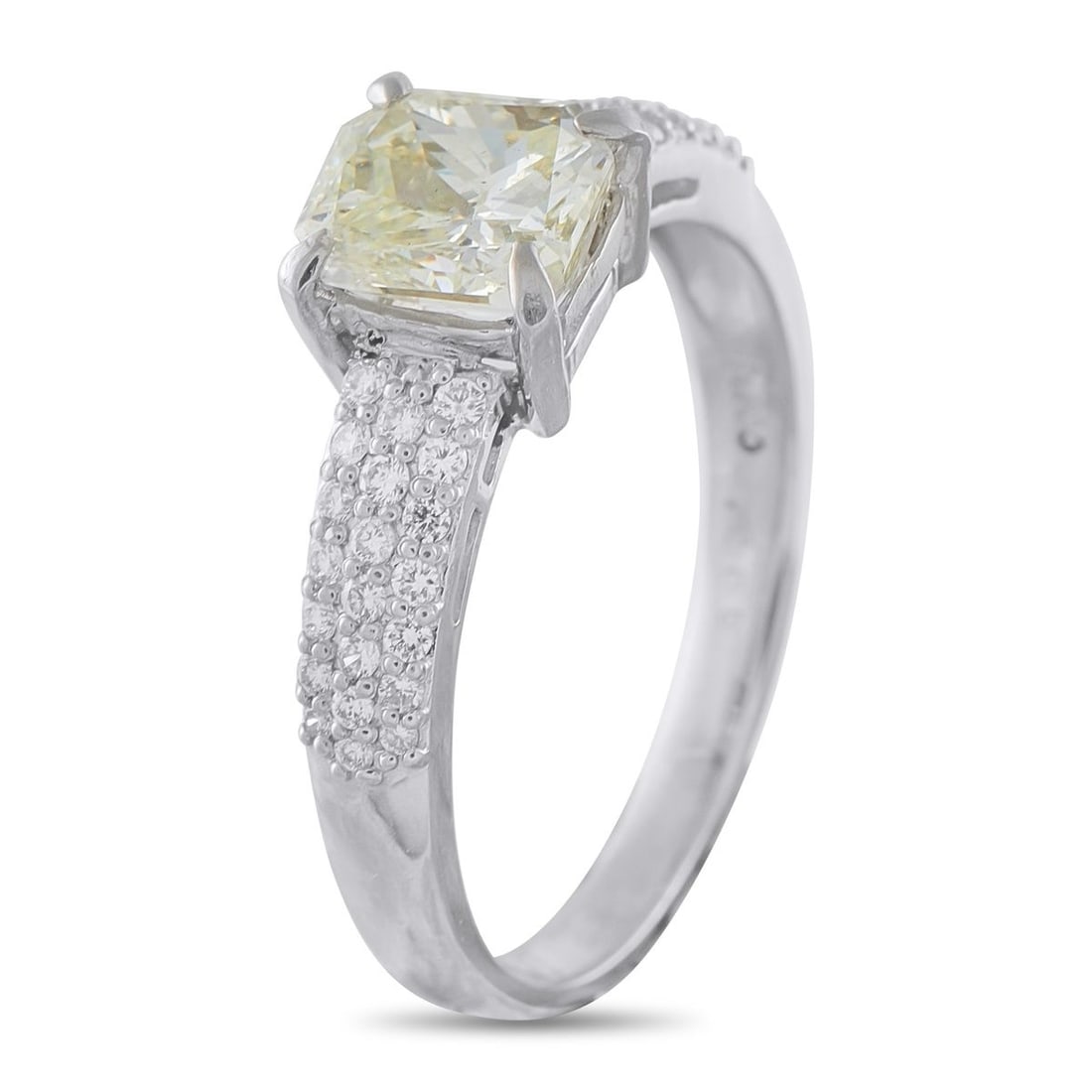 PLATINUM 2.32CT DIAMOND RING - 2