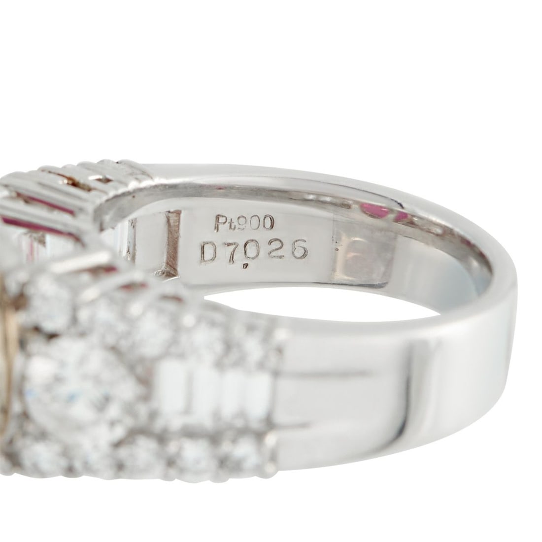 PLATINUM 1.60CT DIAMOND AND RUBY RING - 3