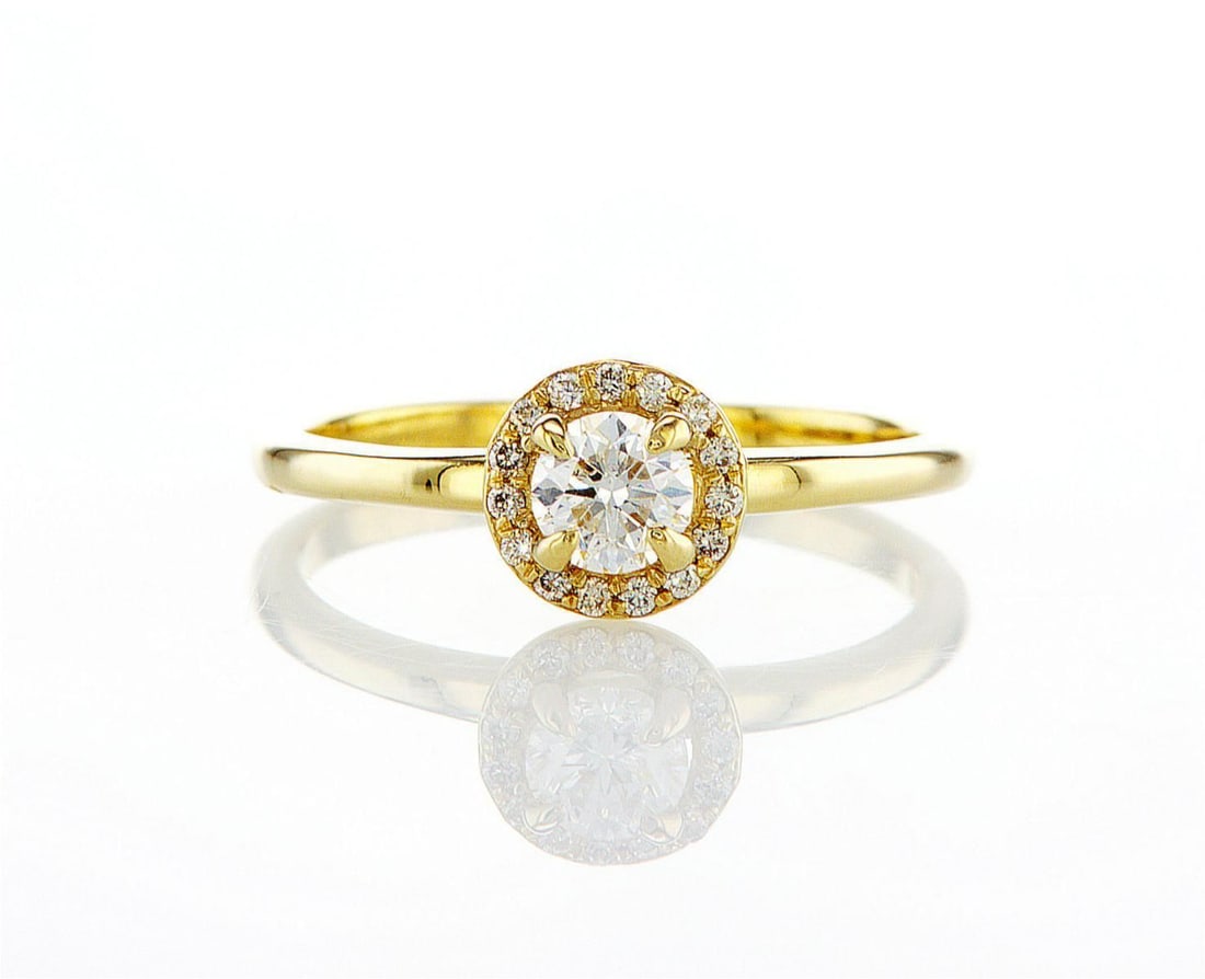 14kt White Gold 0.49ctw Diamond Ring: Jewelry Description Description: One 14k white gold ring, set with natural diamonds. Jewelry Weight: 2.07 Grs Total Diamonds Weight: 0.49 Cts Precious Metal: 14kt White Gold Certificate Number: DSL- 4