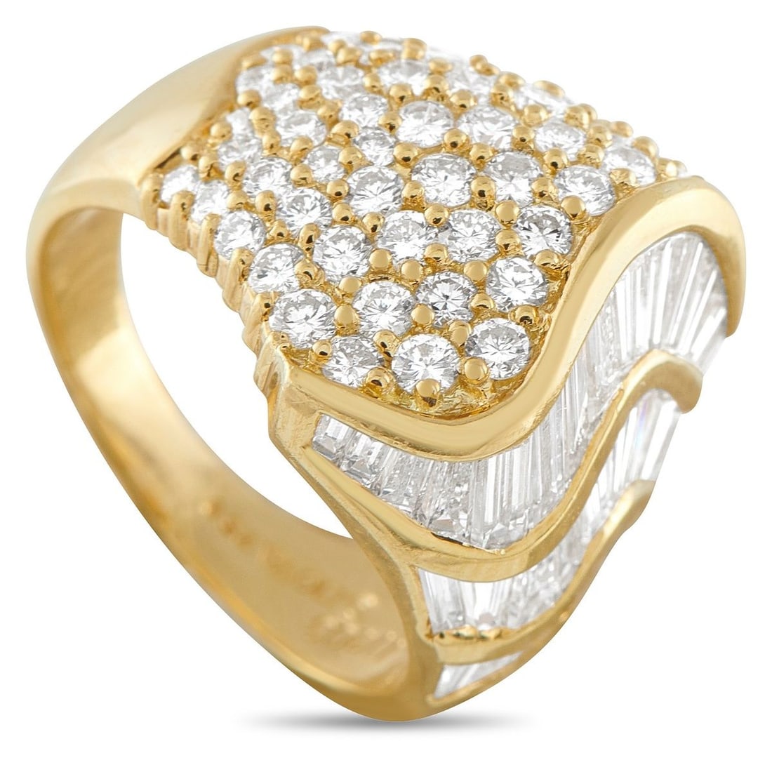 18K YELLOW GOLD 3.09CT DIAMOND RING: An opulent 18K Yellow Gold setting makes ring a unique addition to any luxury jewelry collection. Rows of Diamond baguettes add contemporary elegance to one side of the design, while round-cut Diamond