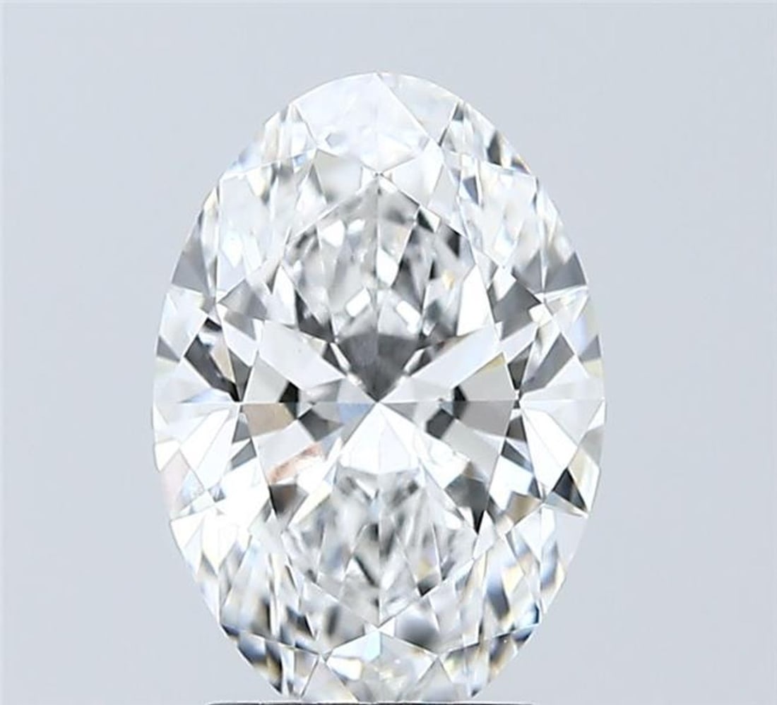 2.5 ct, Color E/VVS2 IGI Graded Diamond: Lab/Natural Diamond: Carat Weight: 2.5 Color Grade: E Clarity Grade: VVS2 Model: Oval Fluorescence: N Polish: EXCELLENT Symmetry: EXCELLENT Depth: 62 Table: 60 Size: 11.12-7.68-4.76 Certificate Number
