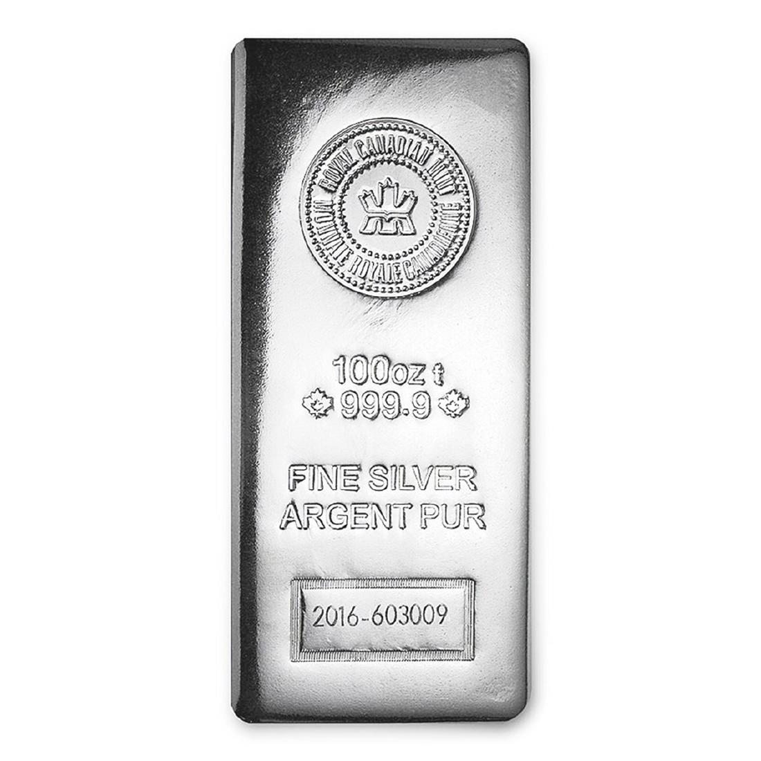 One piece 100 oz 0.999 Fine Silver Bar Royal Canadian: SKU: 97758 ---- One piece 100 oz 0.999 Fine Silver Bar The Royal Canadian MintUS Jewelry Liquidation welcomes you to our sought-after auction. With more than 55 years in the fine jewelry liquidation,