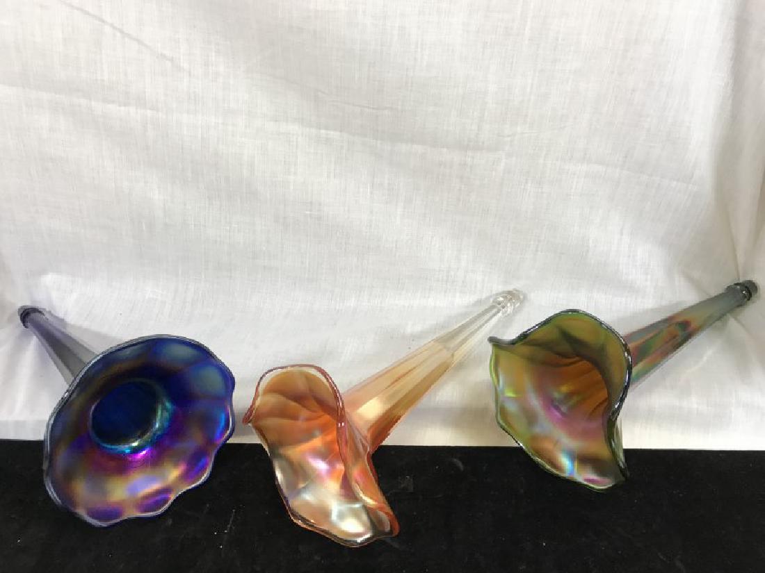 Epergne Trumpet Horns: 3 Center Trumpet Horns. Blue, Marigold & Green. Approx. 5"W, 10 1/2"-11 1/2"H