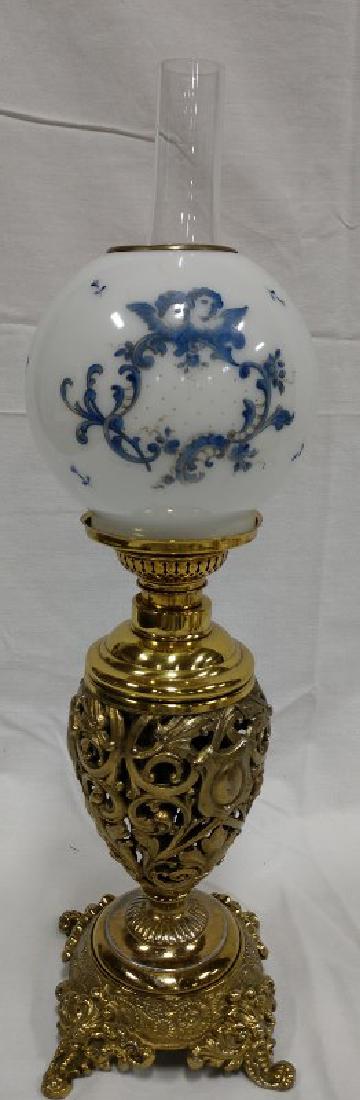 E.M. Company Oil Lamp (1 of 4)