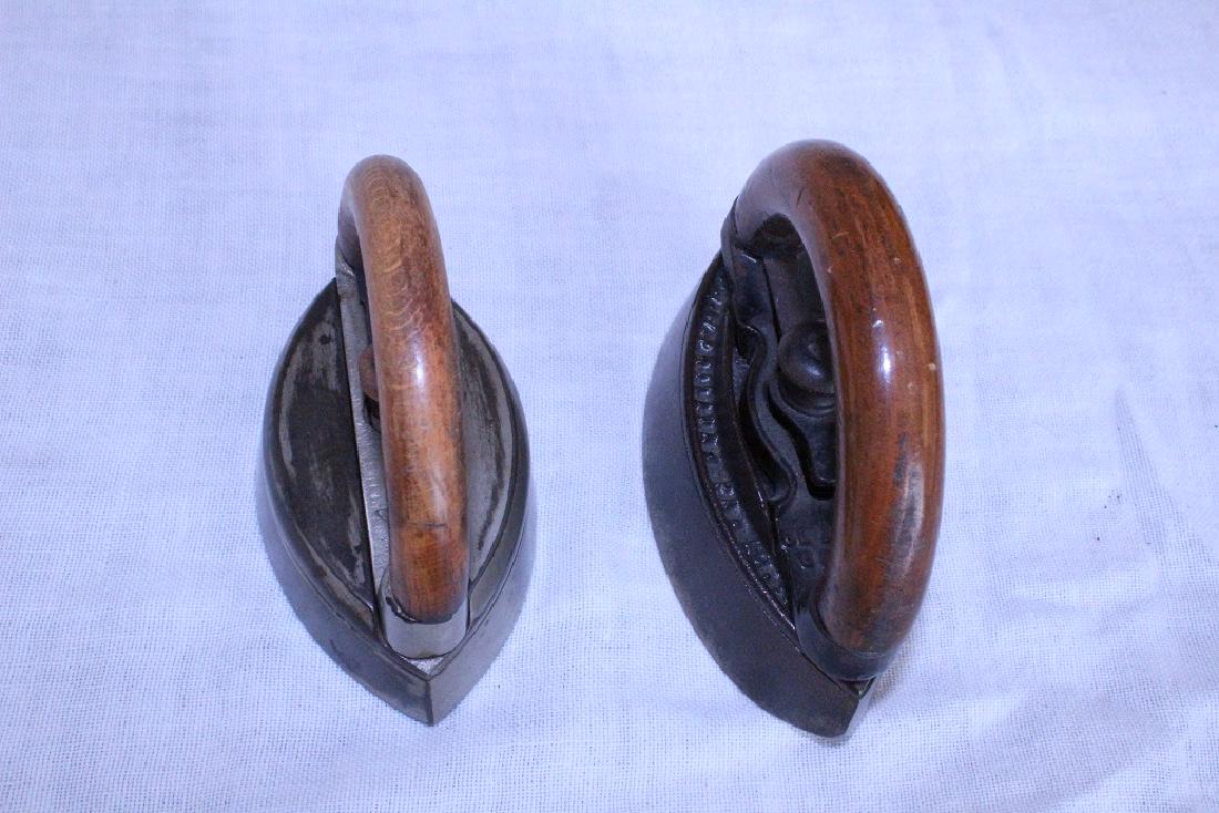 Iron - Child's Irons (2) (1 of 4)