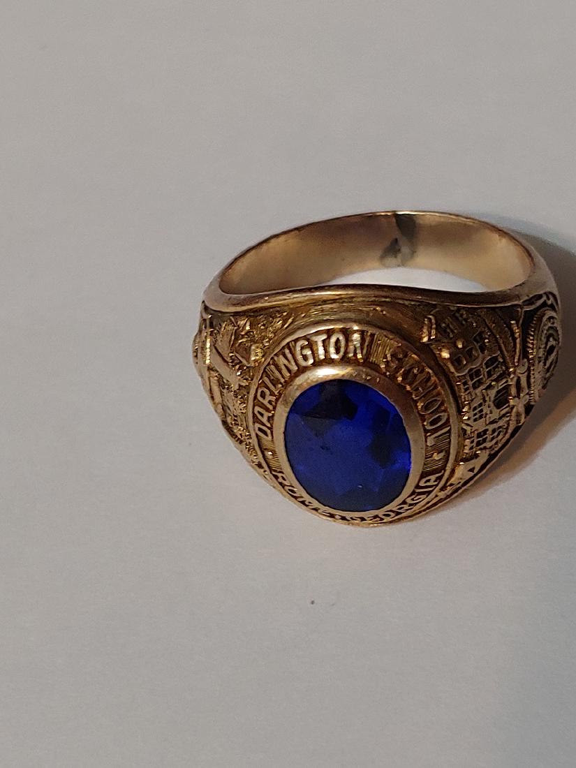 Jewelry - Gold Class Ring (1 of 10)