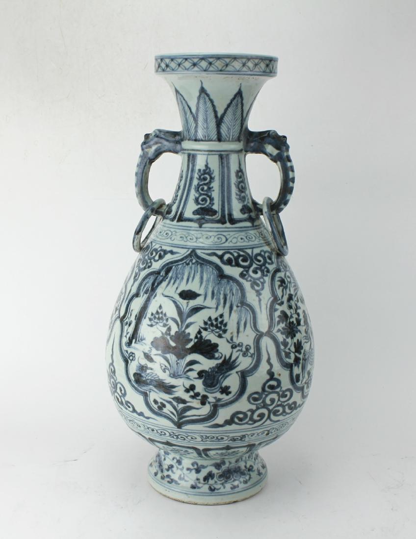 A CHINESE BLUE & WHITE ELEPHANT EAR VASE