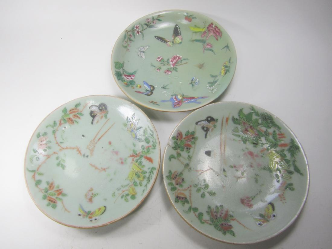 THREE CHINESE FAMILLE ROSE PLATES (1 of 10)