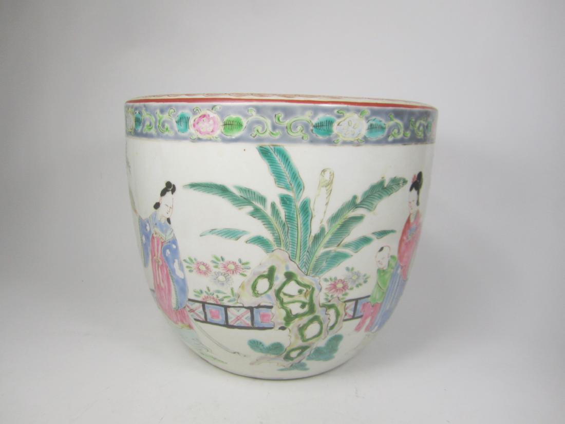 ASIAN FAMILLE ROSE POT (1 of 11)