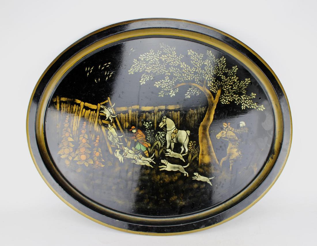 A LACQUER OVAL SERVICE TRAY (1 of 5)