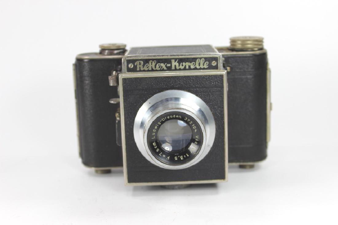 KOCHMANN REFLEX KORELLE 120 FILM SLR CAMERA: Kochmann Reflex Korelle 120 Film SLR Camera 1930s.